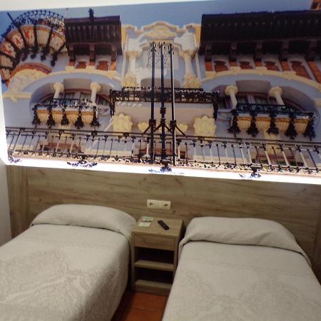 Hostal Serruchi Teruel Dış mekan fotoğraf