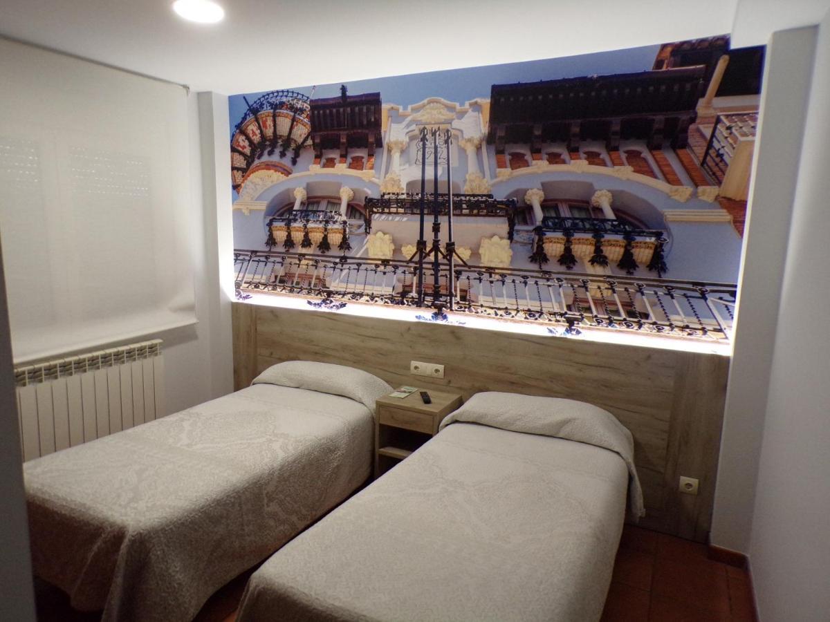 Hostal Serruchi Teruel Dış mekan fotoğraf