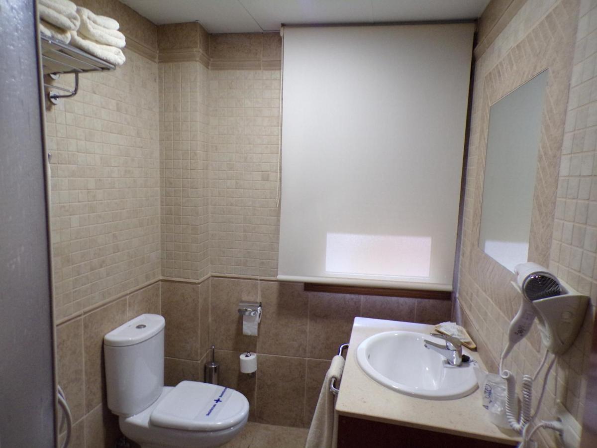 Hostal Serruchi Teruel Dış mekan fotoğraf