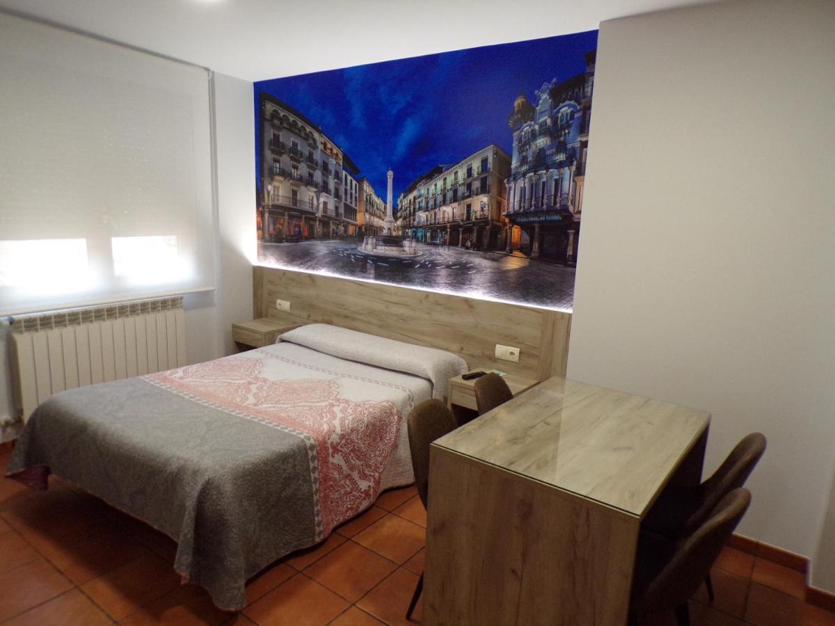 Hostal Serruchi Teruel Dış mekan fotoğraf