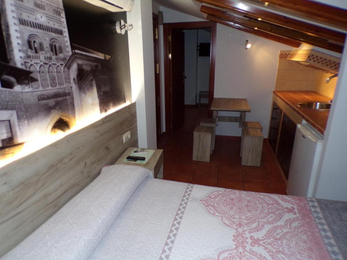 Hostal Serruchi Teruel Dış mekan fotoğraf