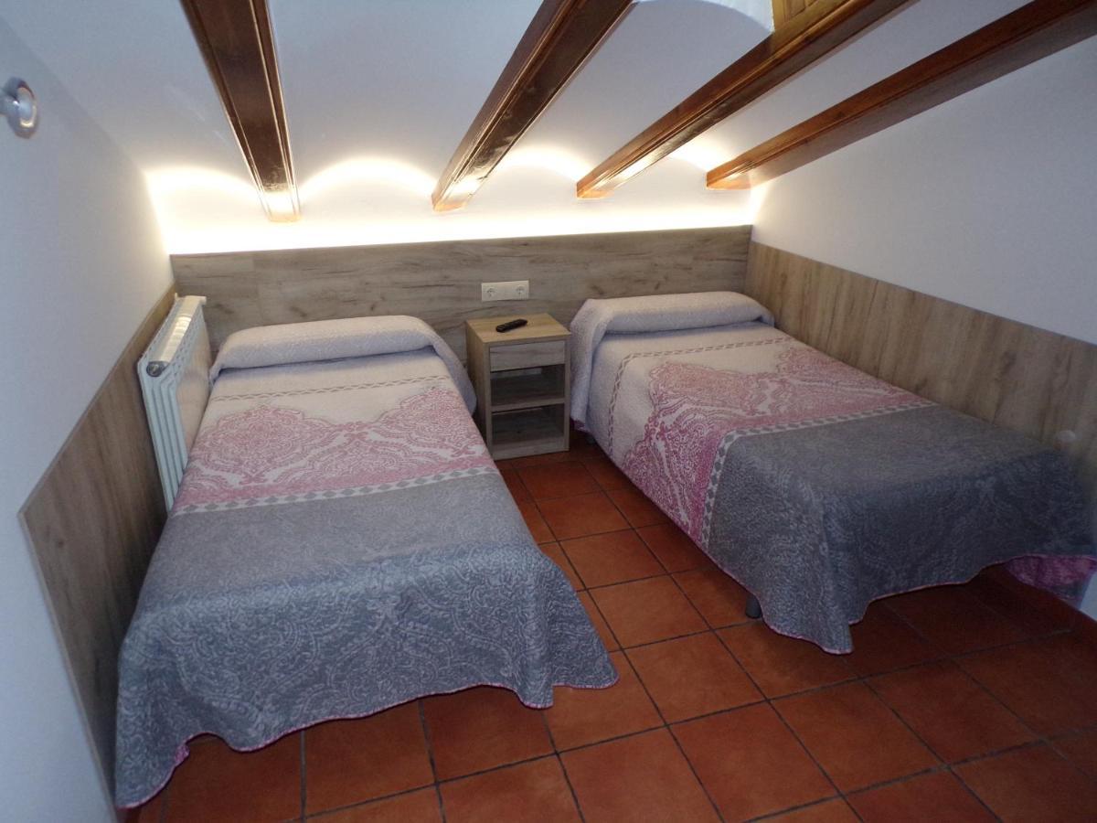 Hostal Serruchi Teruel Dış mekan fotoğraf