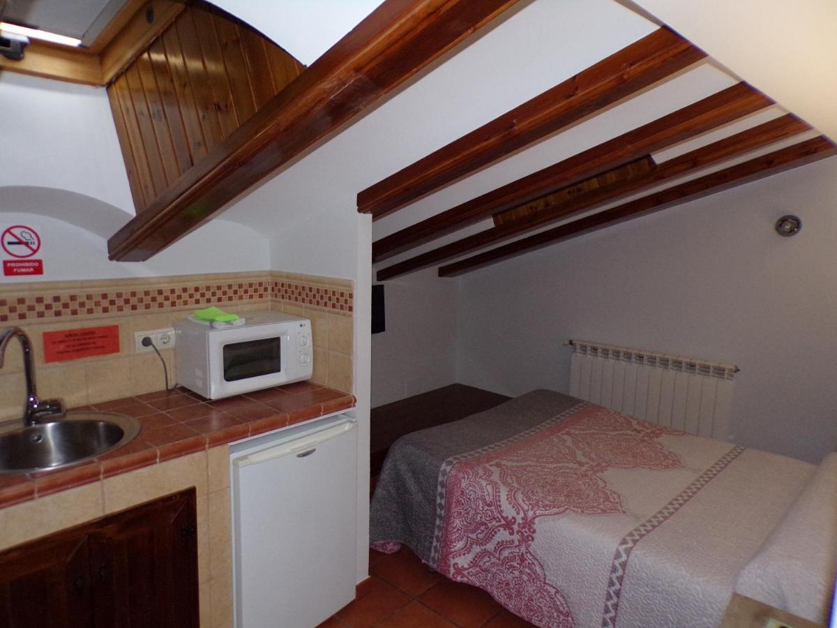 Hostal Serruchi Teruel Dış mekan fotoğraf