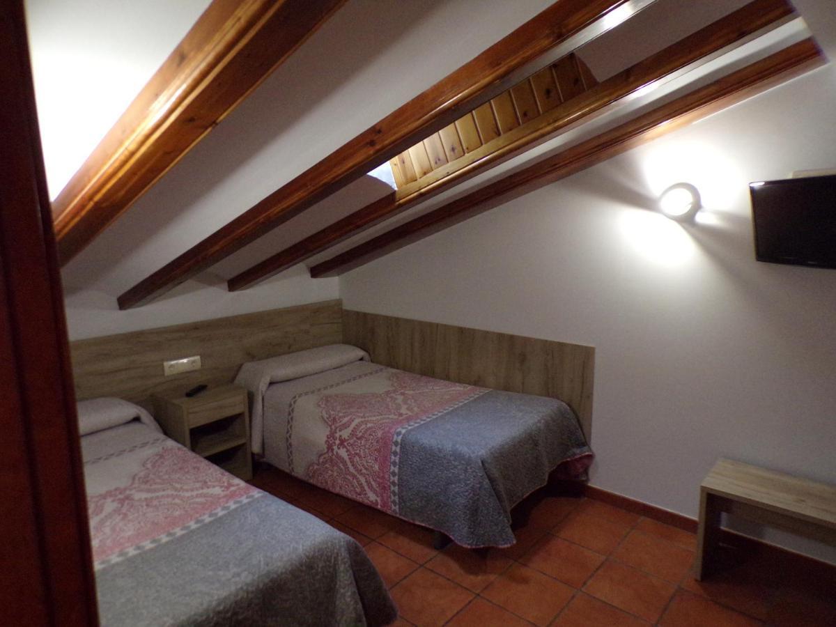 Hostal Serruchi Teruel Dış mekan fotoğraf
