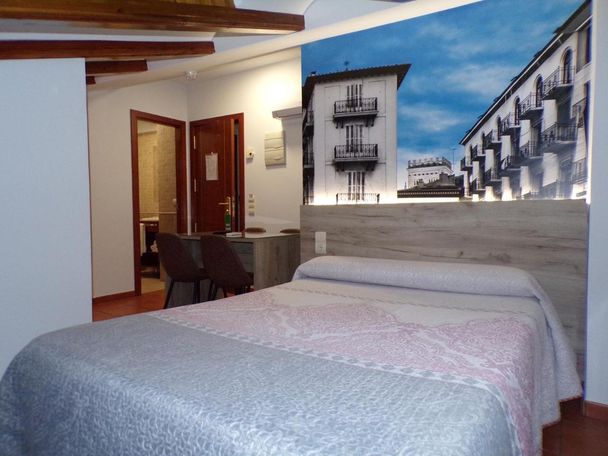 Hostal Serruchi Teruel Dış mekan fotoğraf