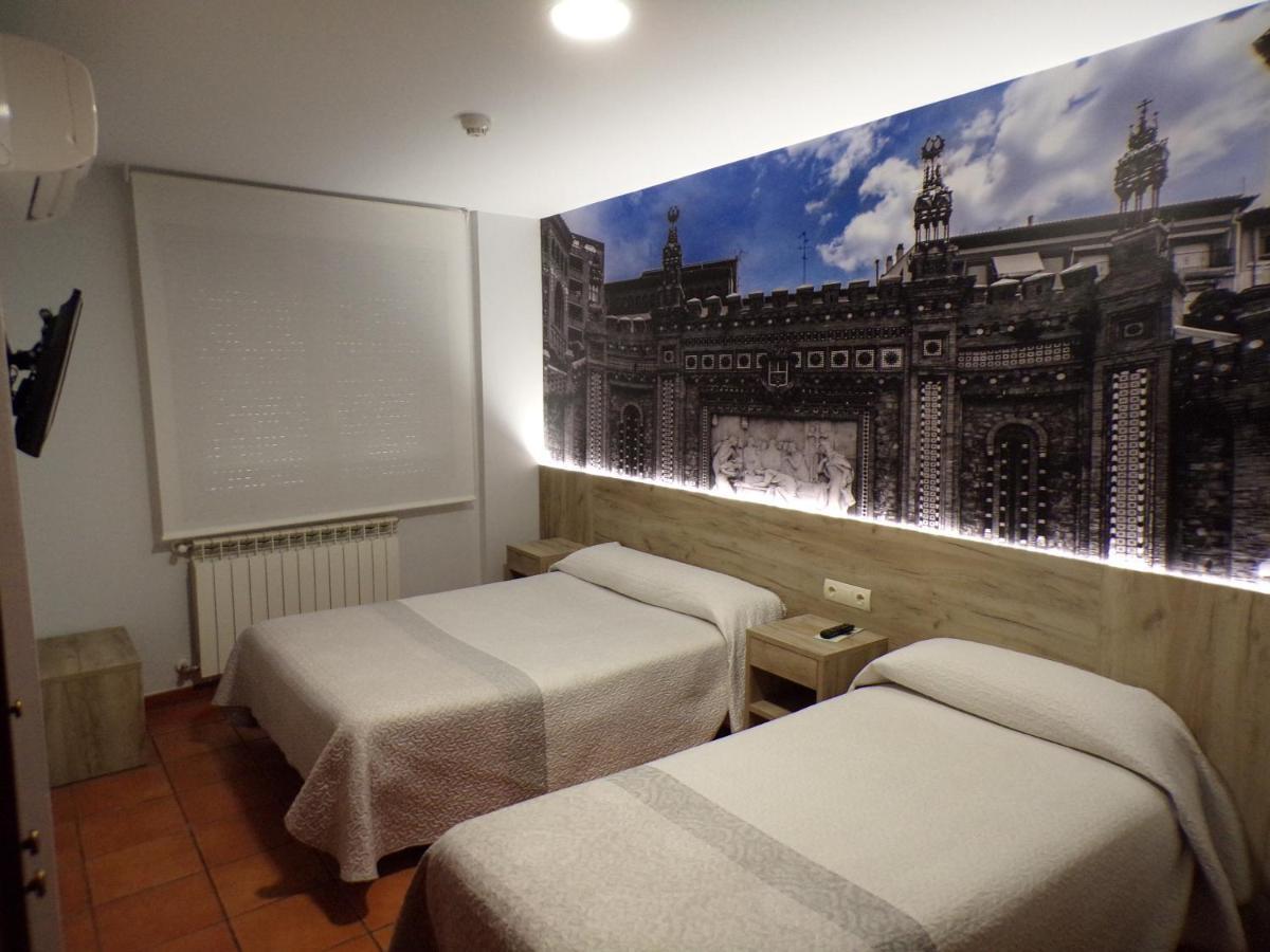 Hostal Serruchi Teruel Dış mekan fotoğraf