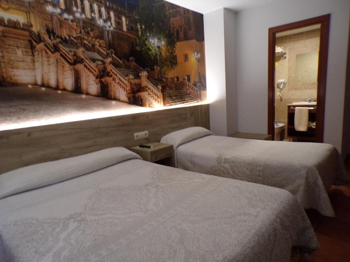 Hostal Serruchi Teruel Dış mekan fotoğraf