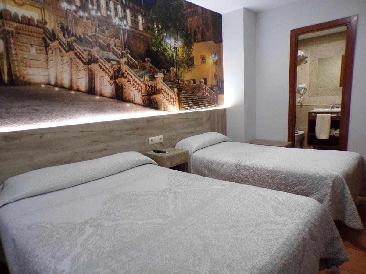 Hostal Serruchi Teruel Dış mekan fotoğraf